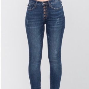Judy Blue button fly skinny jeans